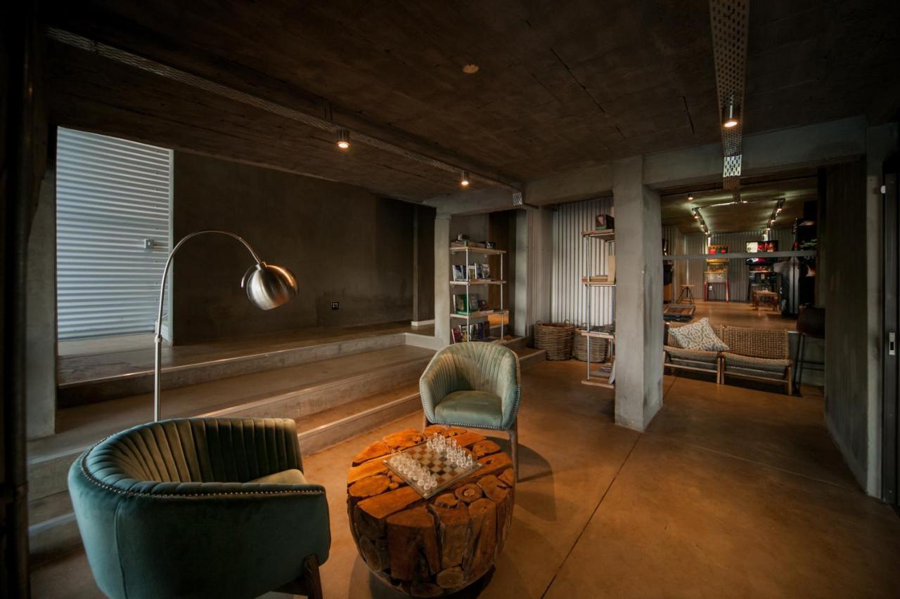 ハートビーズポート Mister C Bed & Breakfast エクステリア 写真
